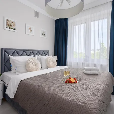 Lumina I 3-room Near The Warszawianka Water Park I Metro * Varsóvia