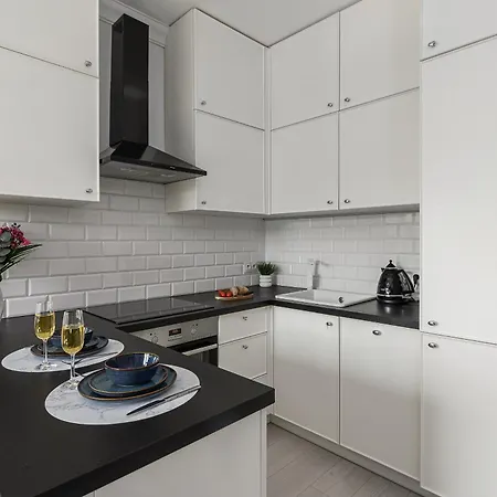 Lumina I 3-room Near The Warszawianka Water Park I Metro * Varsóvia