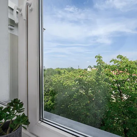 Lumina I 3-room Near The Warszawianka Water Park I Metro Apartamento *