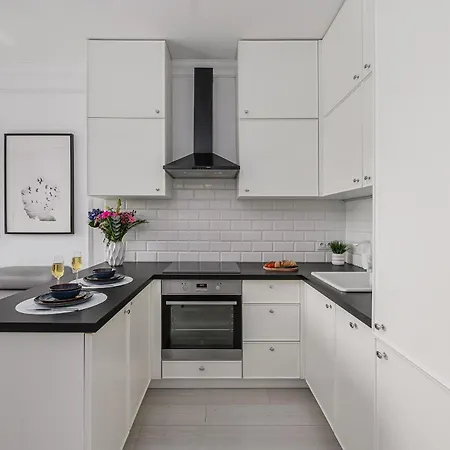 Apartamento Lumina I 3-room Near The Warszawianka Water Park I Metro