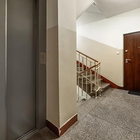 Lumina I 3-room Near The Warszawianka Water Park I Metro Varsóvia